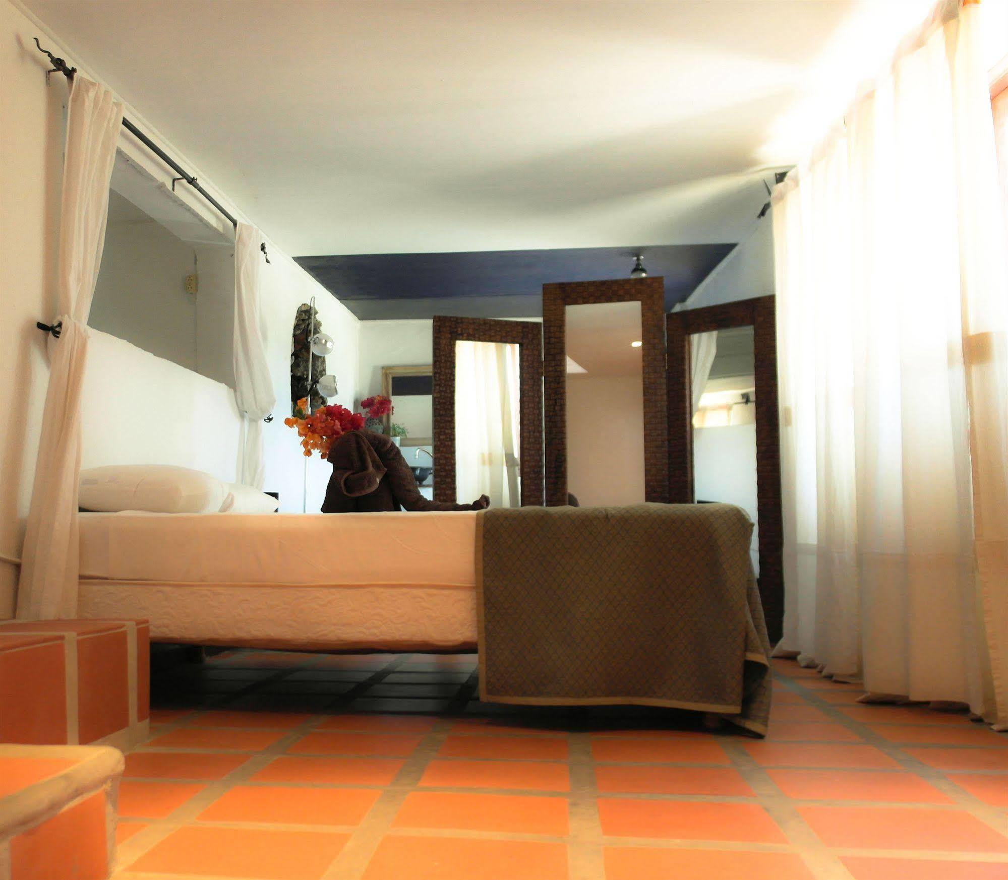 Bed And Breakfast Blenchi Soto Exterior photo