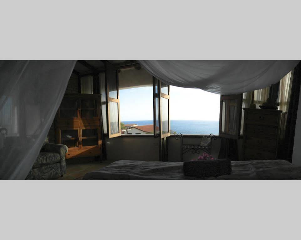 Bed And Breakfast Blenchi Soto Exterior photo